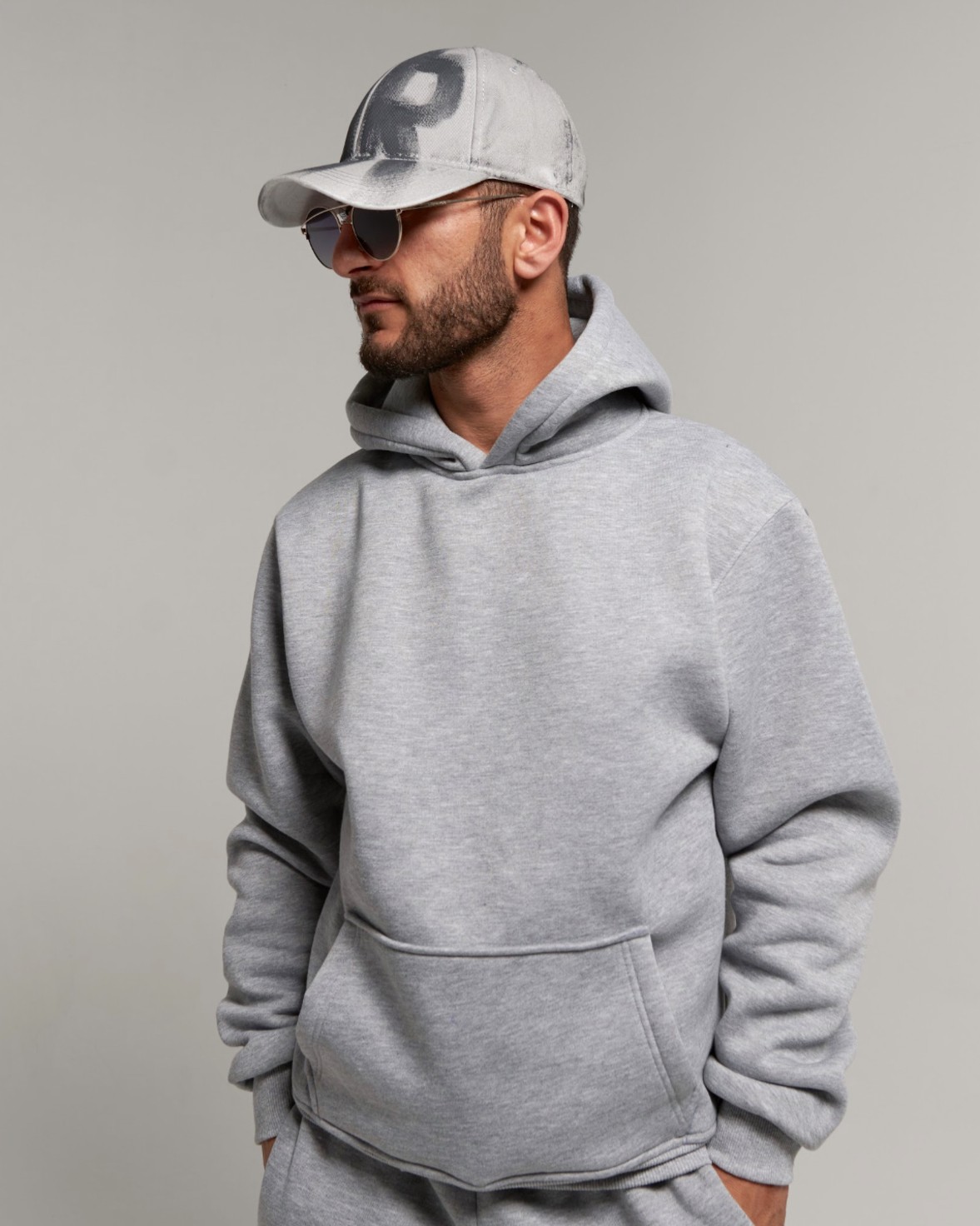 LIGHT GREY SOFT SWEATSHIRT