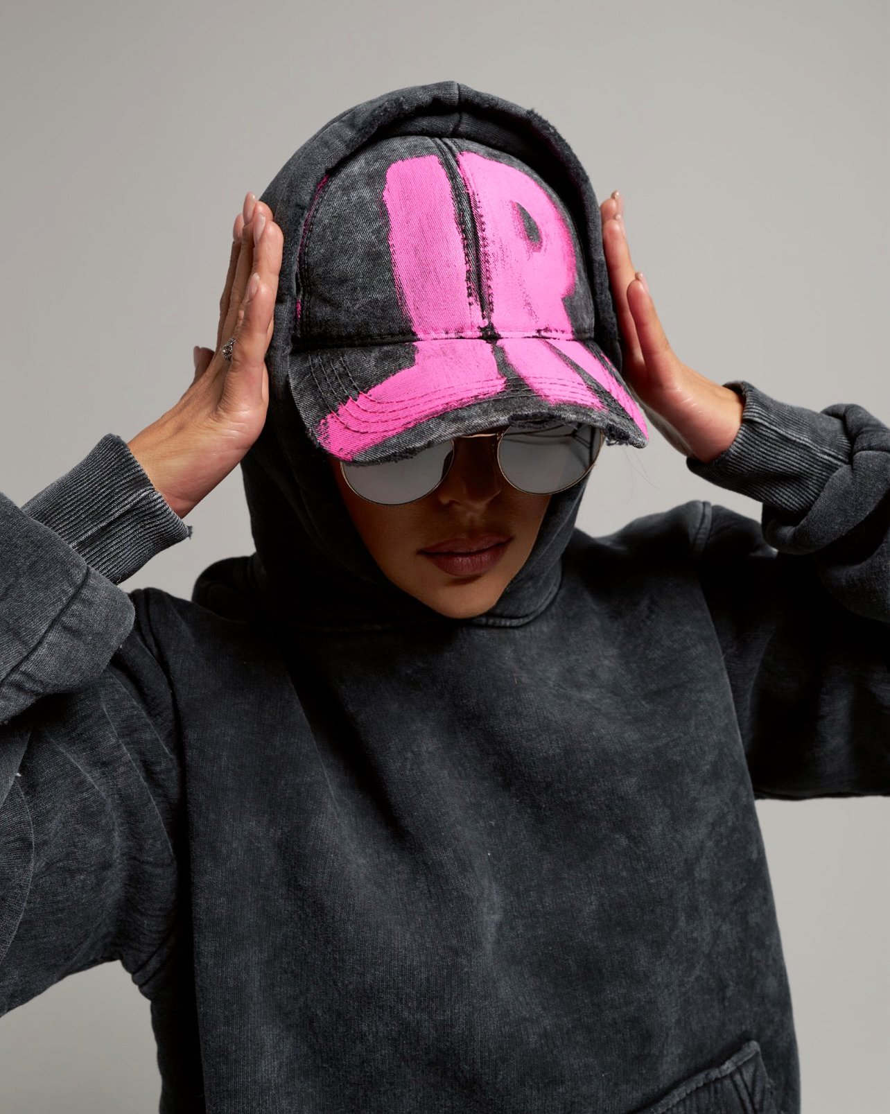 CHARCOAL CAP WITH PINK LOGO