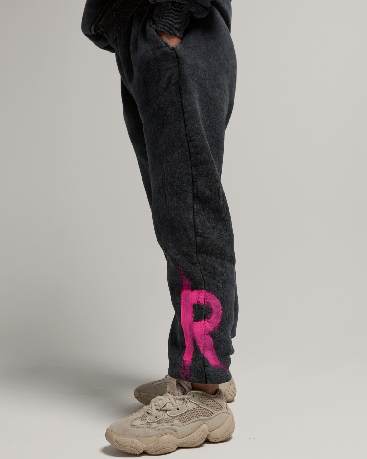 CHARCOAL GREY SOFT PANTS WITH PINK LOGO