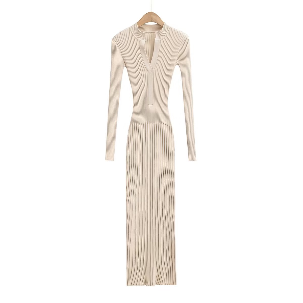 V Yaka Dar Kesim Fitilli Triko Elbise