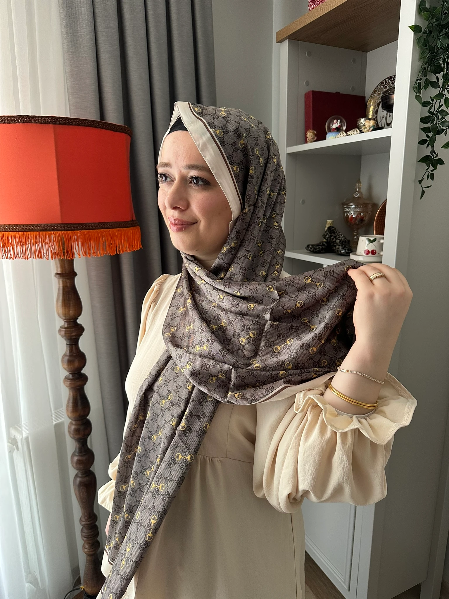 Guccı Vual İpek Şal 