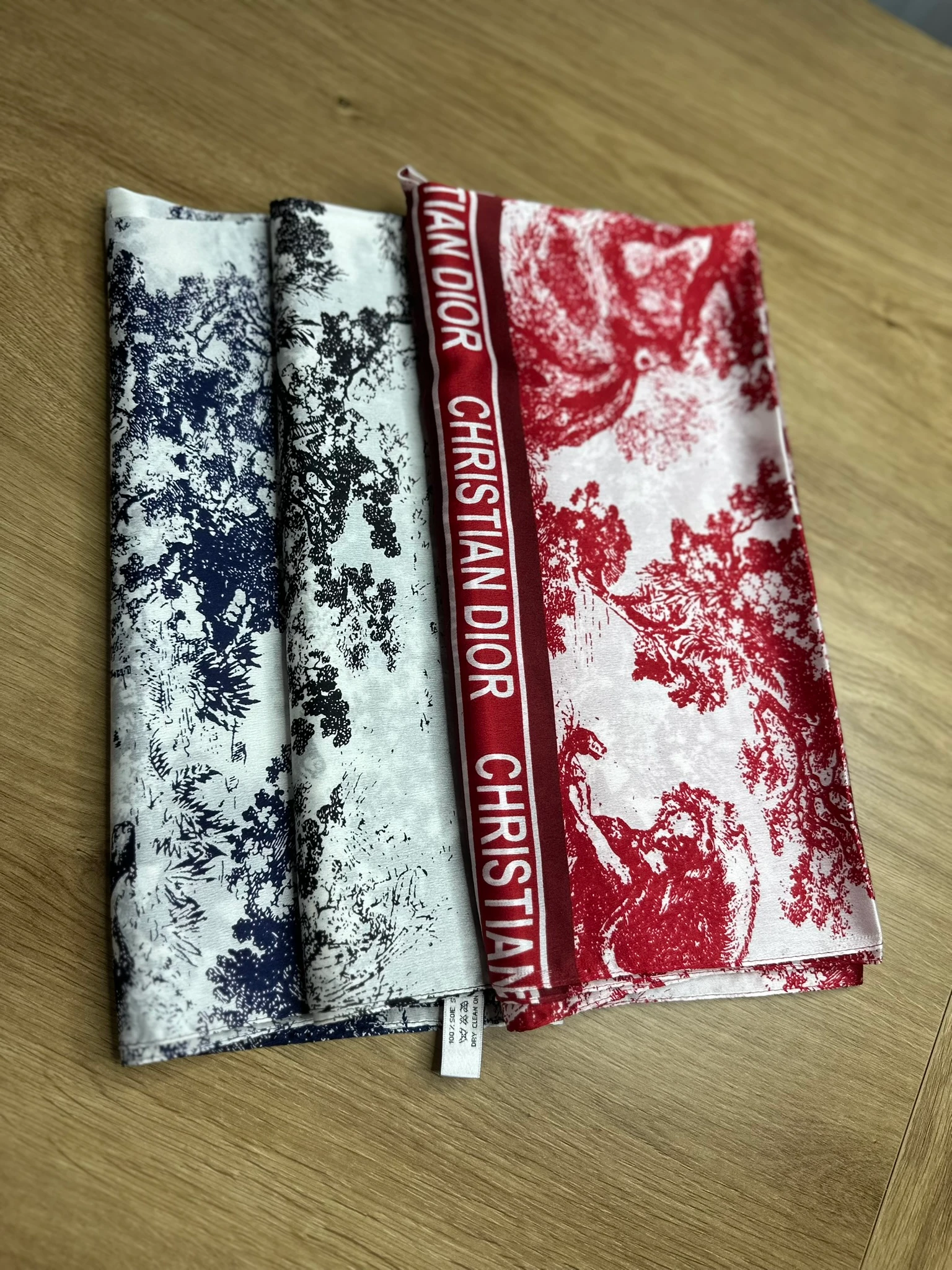 Christian Dior Vual İpek Şal