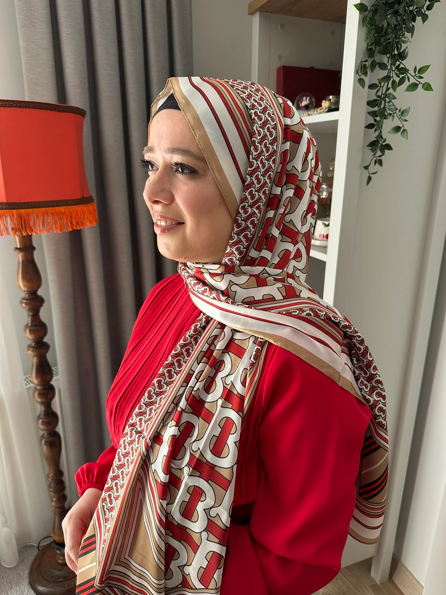 Burberry Vual İpek Şal