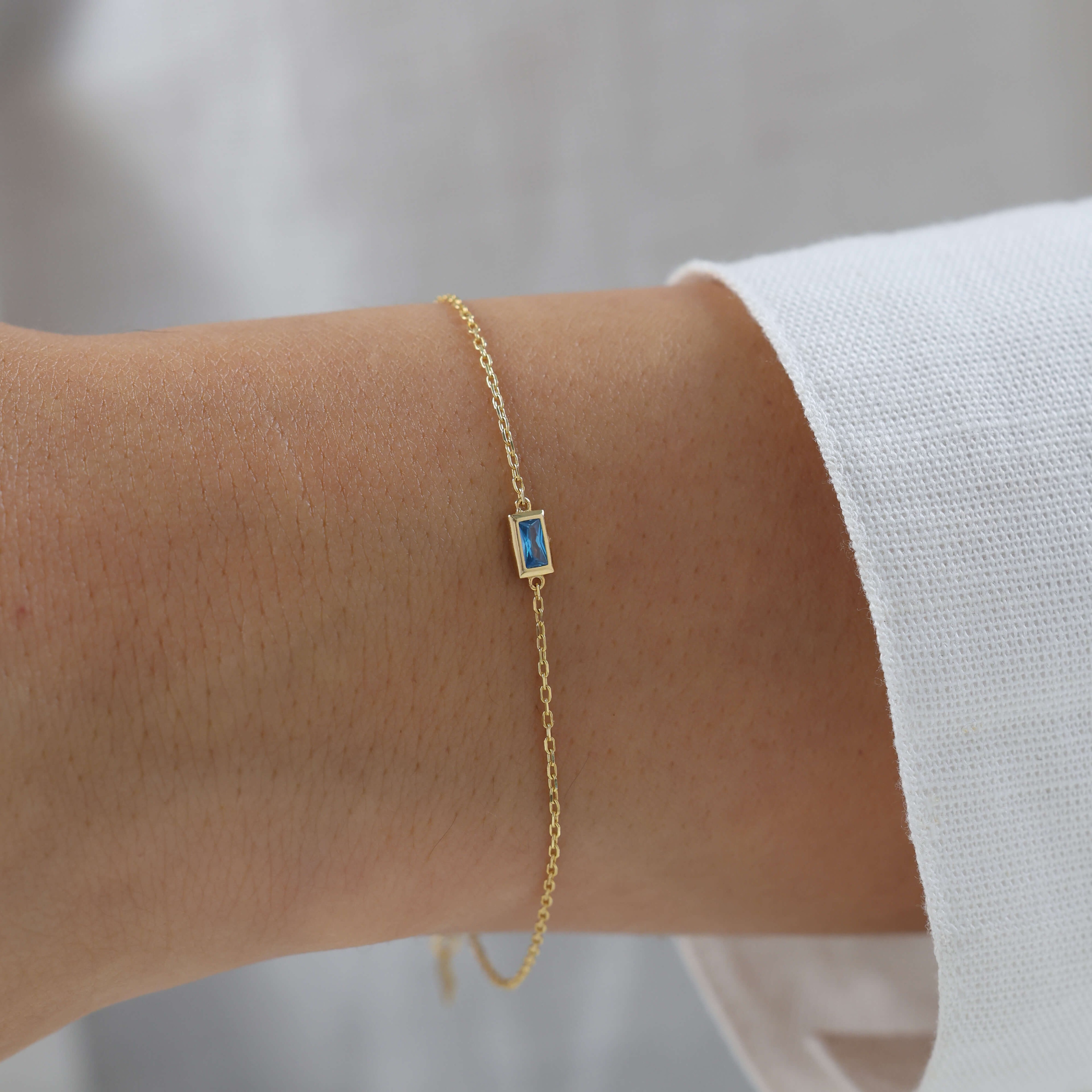 Nisera Baget Aqua Blue Minimal Altın Bileklik