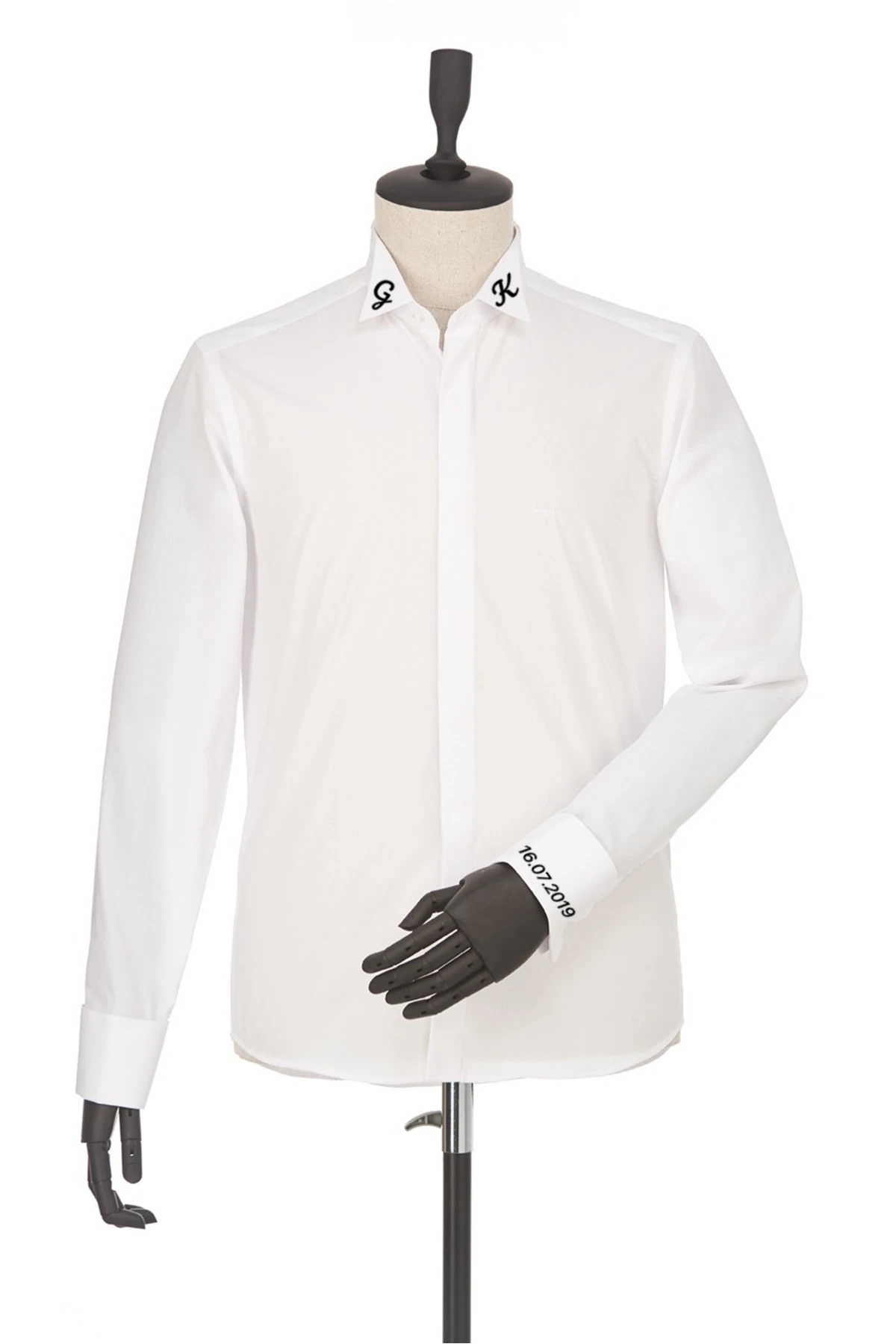 Beyaz Kişiye Özel Dikim Damatlık Ata Yaka Isimli Nakışlı Erkek Gömlek