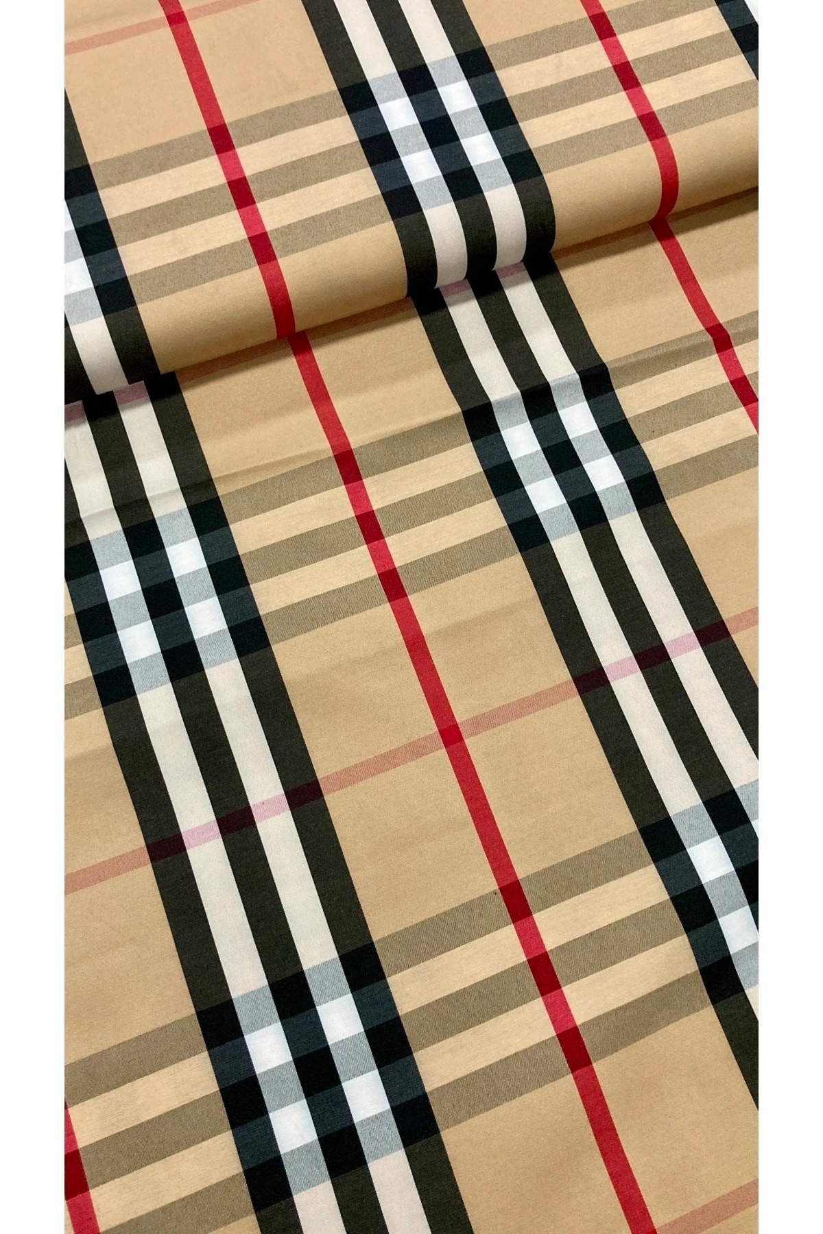 Kişiye Özel Dikim Burberry Isimli Nakışlı Erkek Gömlek