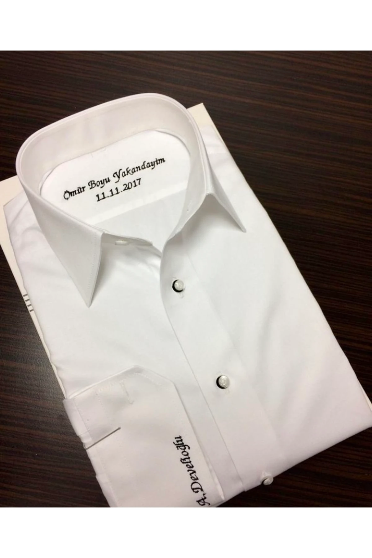 Kişiye Özel Dikim Ömür Boyu Yakandayım Isimli Nakışlı Erkek Gömlek