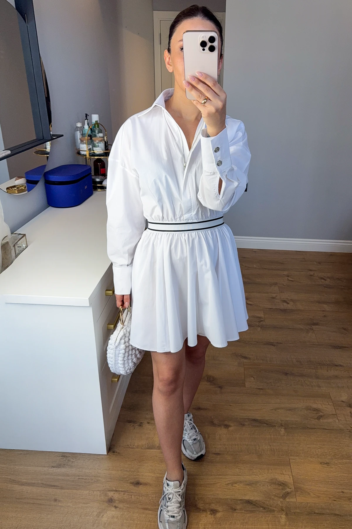 BELİ LASTİKLİ MİNİ ELBİSE