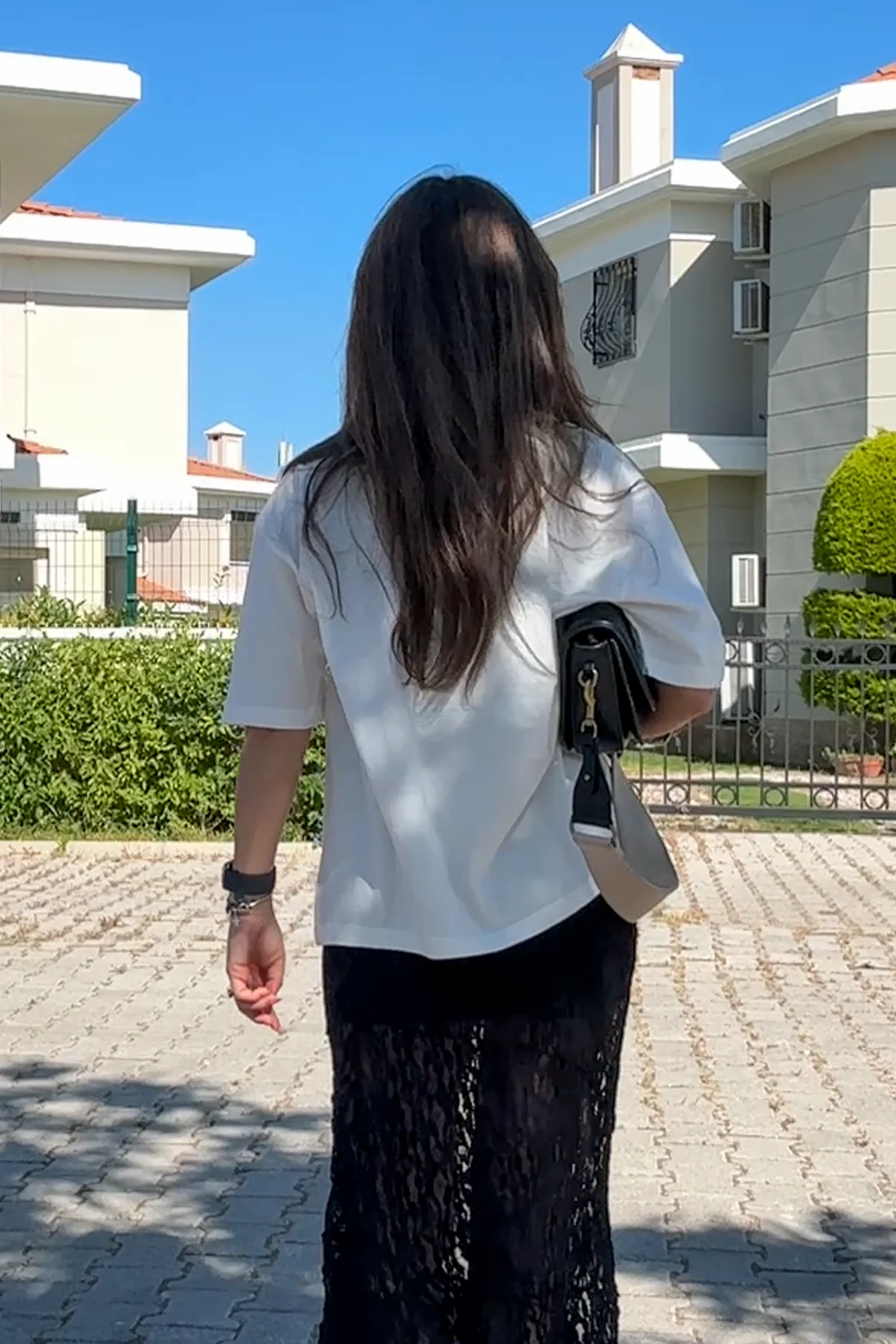 RESİM BASKILI T-SHIRT