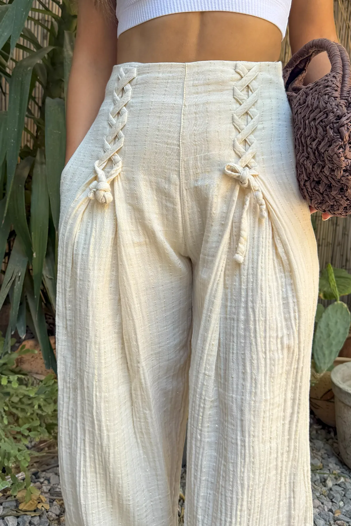 BAĞLAMA DETAYLI PARLAK  MÜSLİN PANTOLON