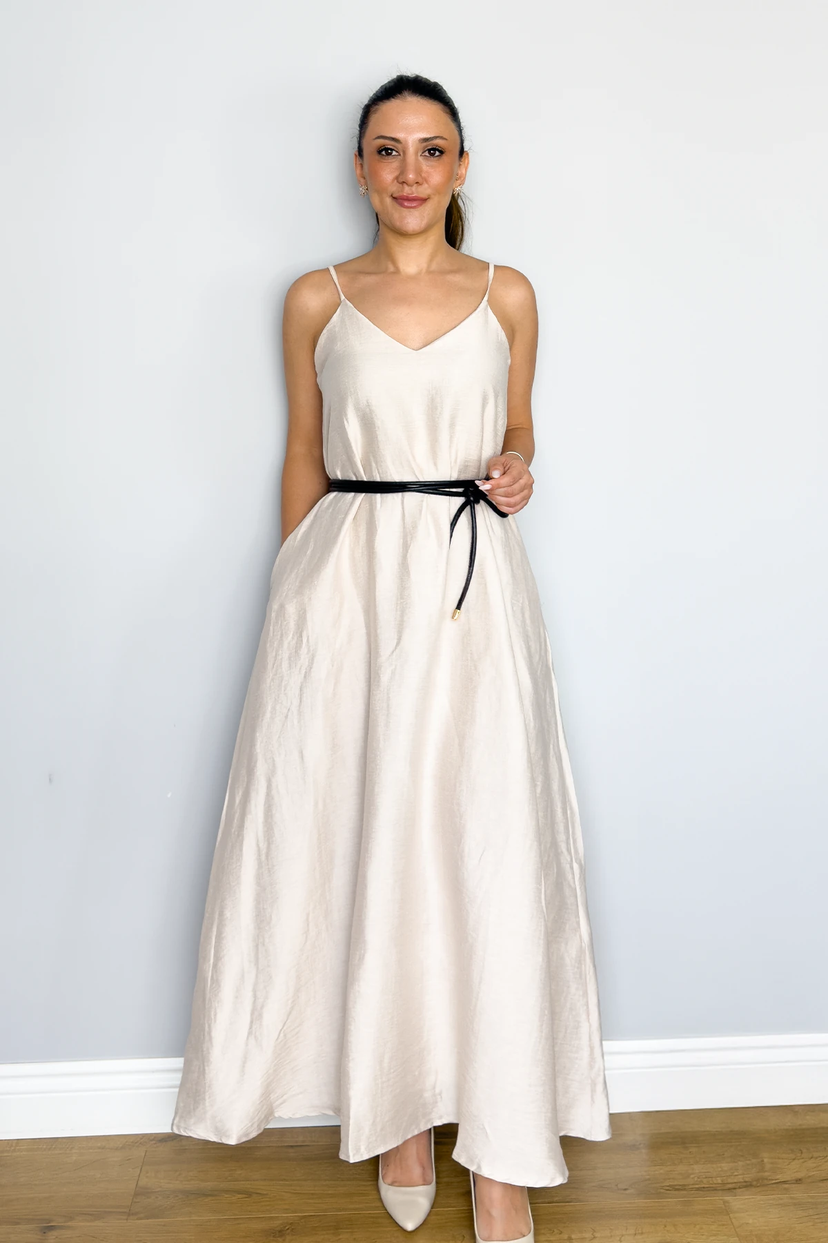 KETEN V YAKA ELBİSE