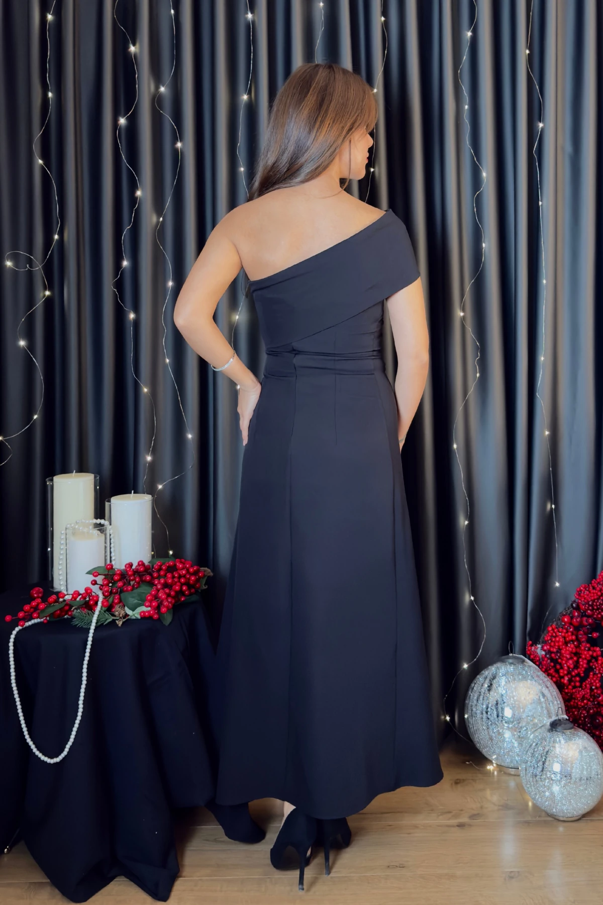 Tek Omuz Asimetrik Midi Elbise - Siyah