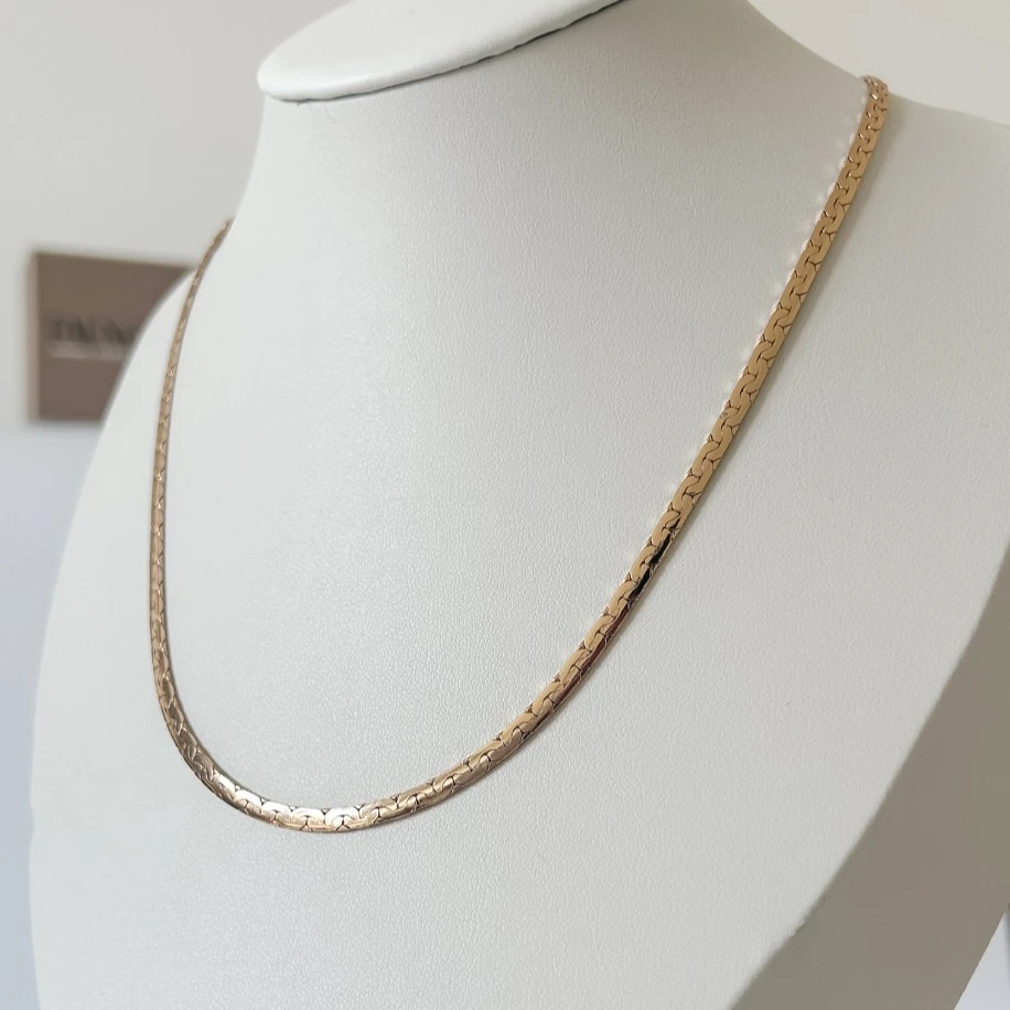 Altın Renkli Kenet Kolye