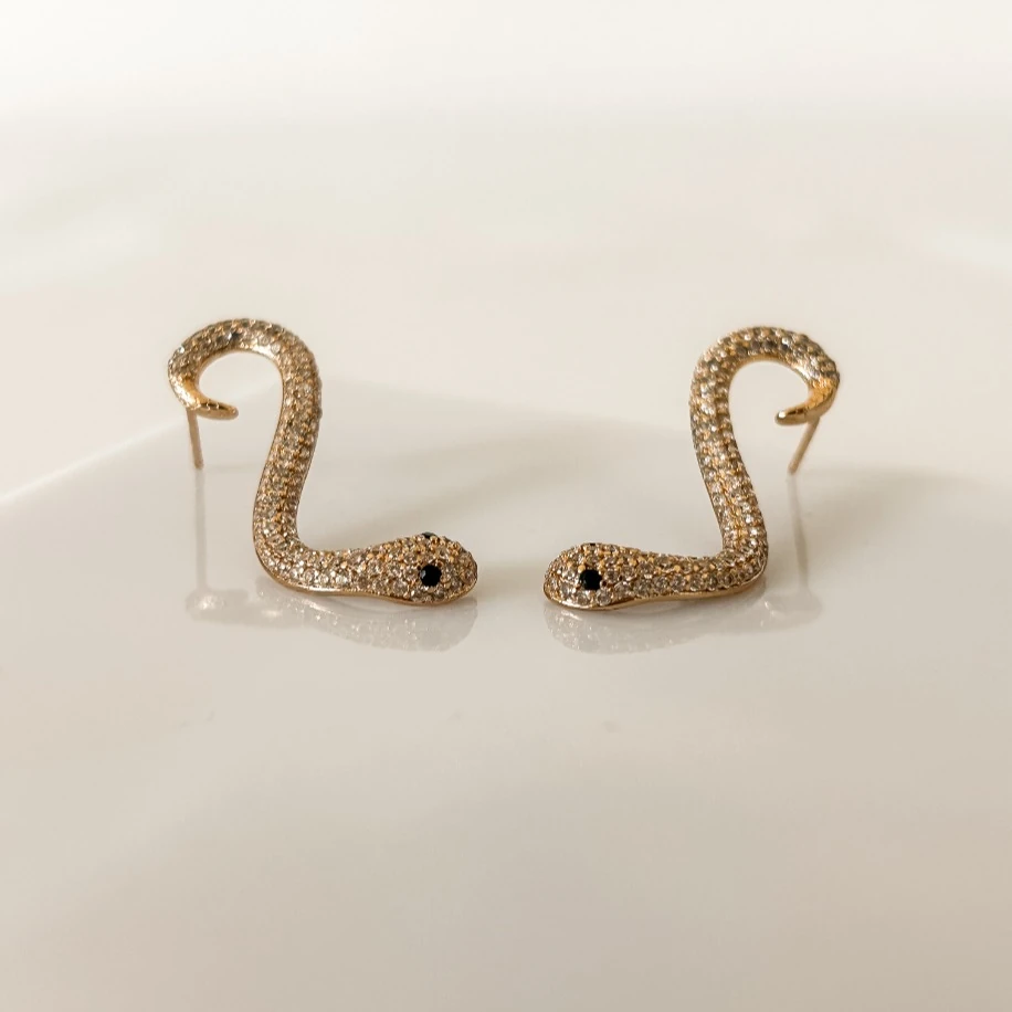 Renkli Zirkon Yılan Figürlü Küpe