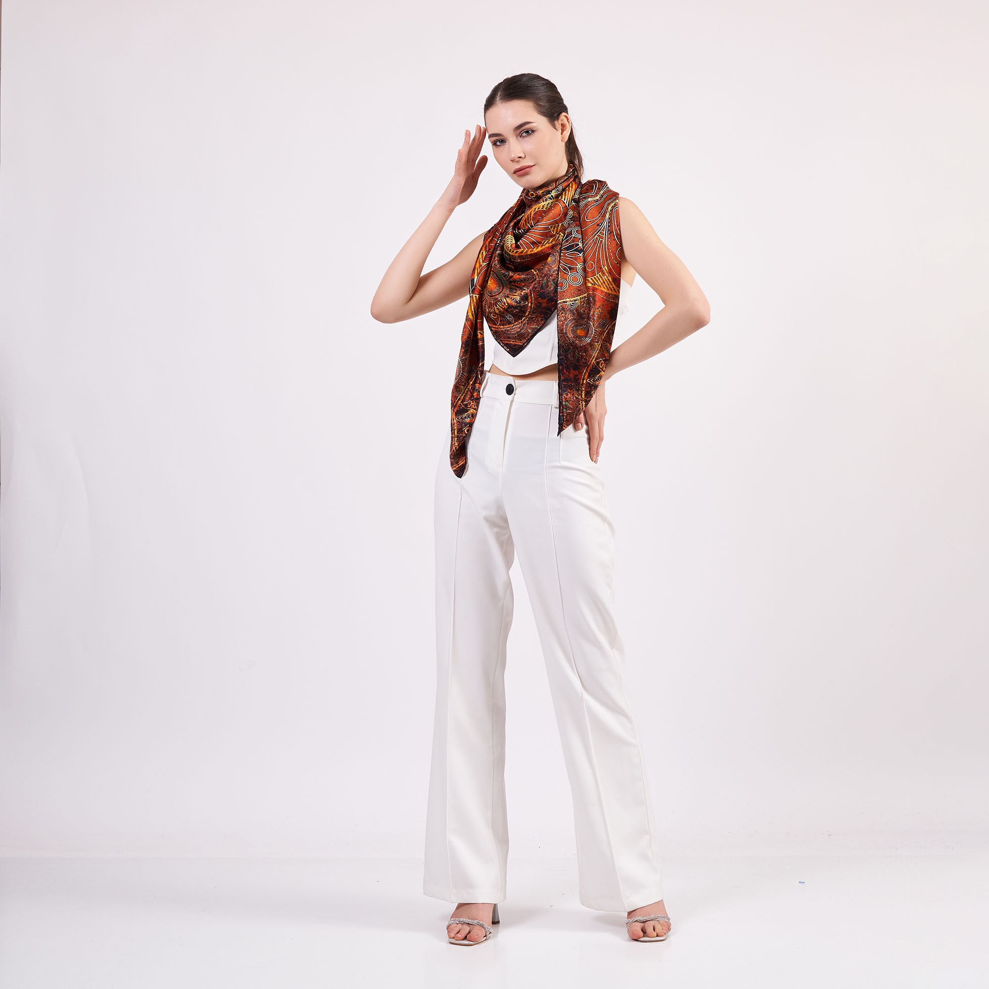 100% Silk Shawl Scarf | Mandala Pattern | 140cm | Brown | Nomads Felt