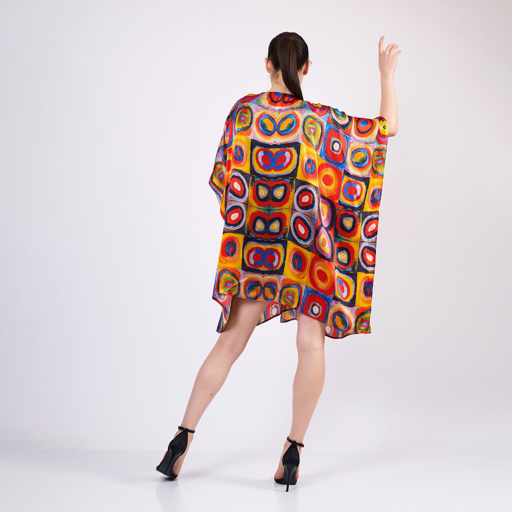 Pure Silk Short Kimono Kaftan | Kandinsky Squares with Circles
