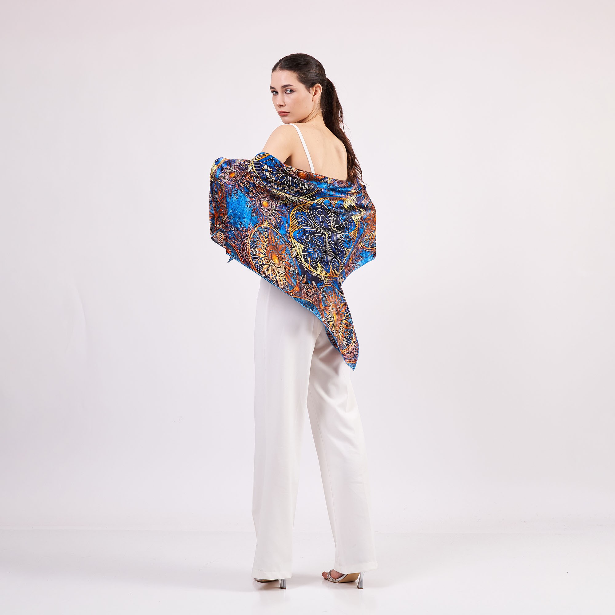 100% Silk Shawl | Mandala Pattern | 140cm | Blue | Nomads Felt