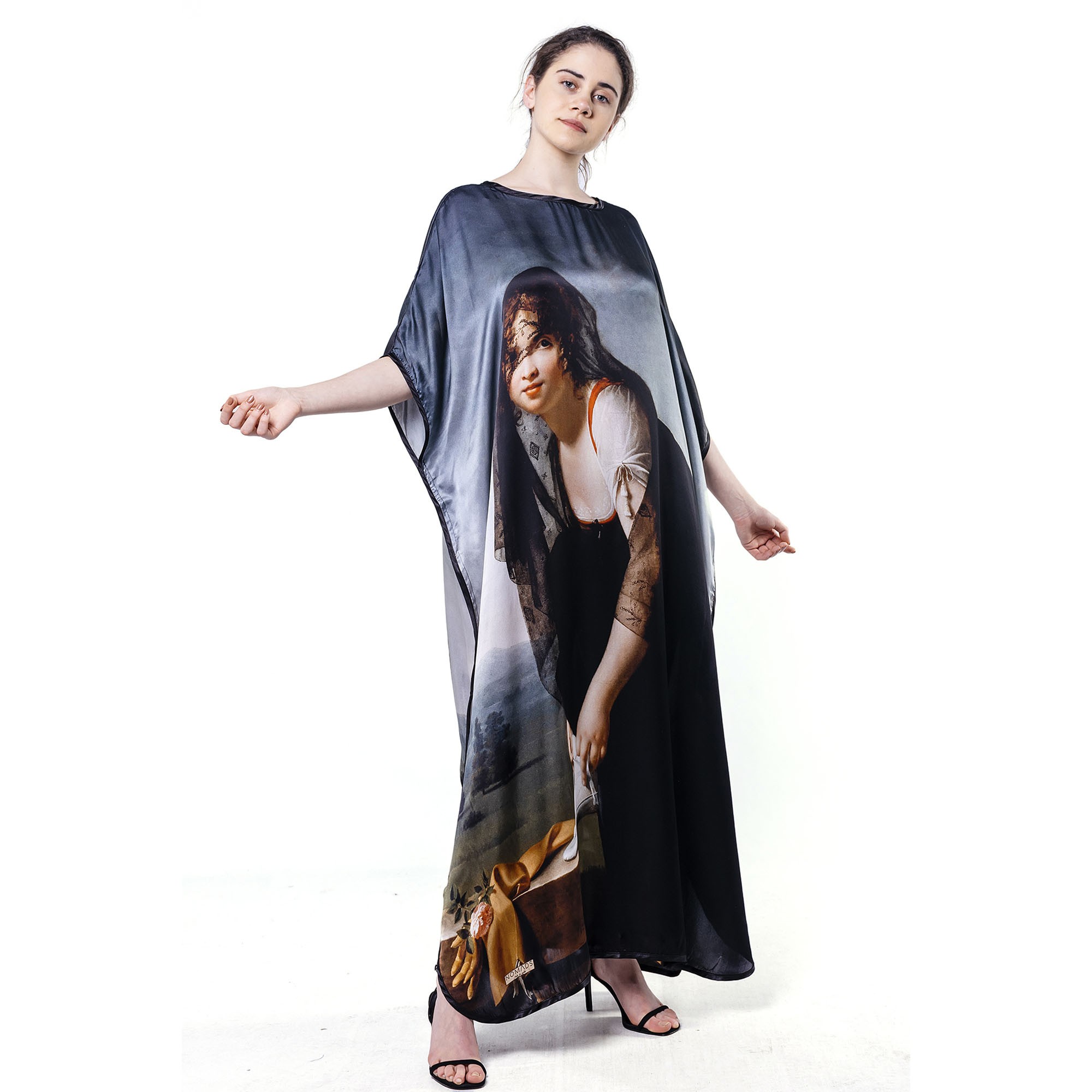 The Epitome of Sophisticated Elegance: 100% Silk Long Dress