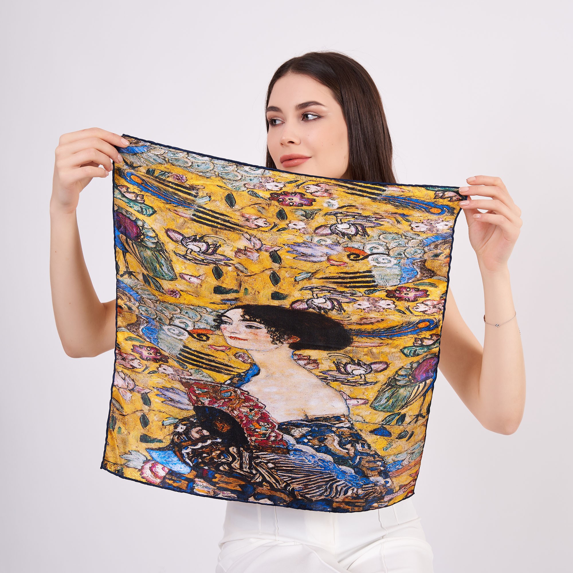 Saf İpek Fular Bandana | Kandinsky Lady with Fan | Nomads Felt