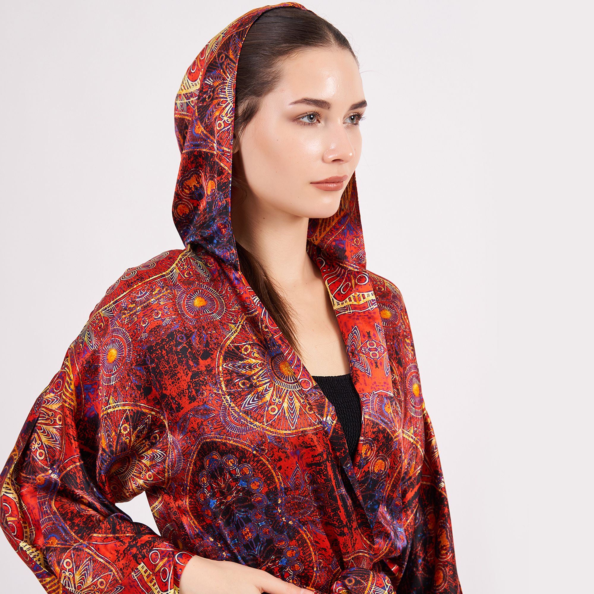 Saf İpek Kapüşonlu Kimono Kaftan | Mandala Desen Kırmızı | Nomads Felt
