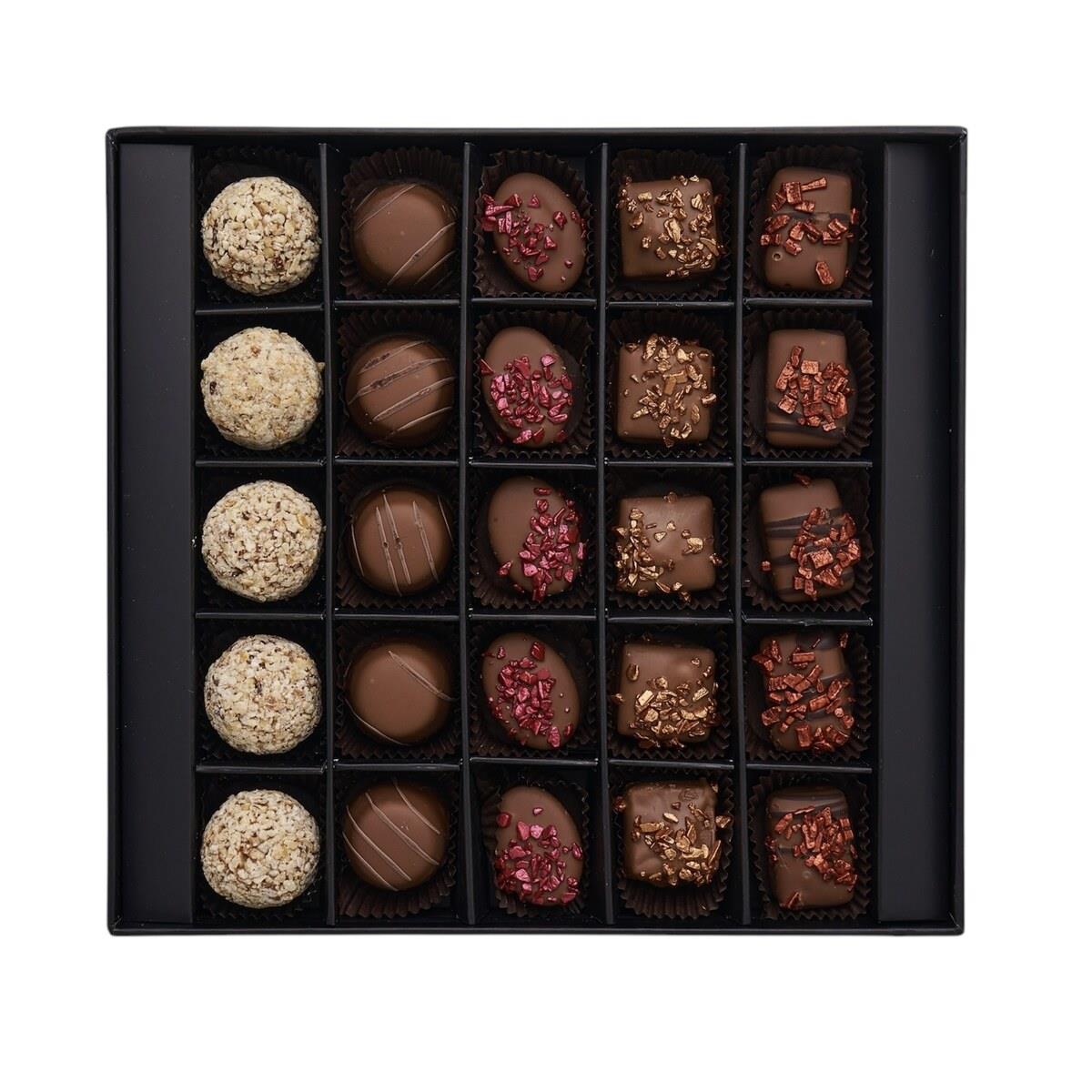 Madlen Signature Hediyelik El Yapımı Çikolata