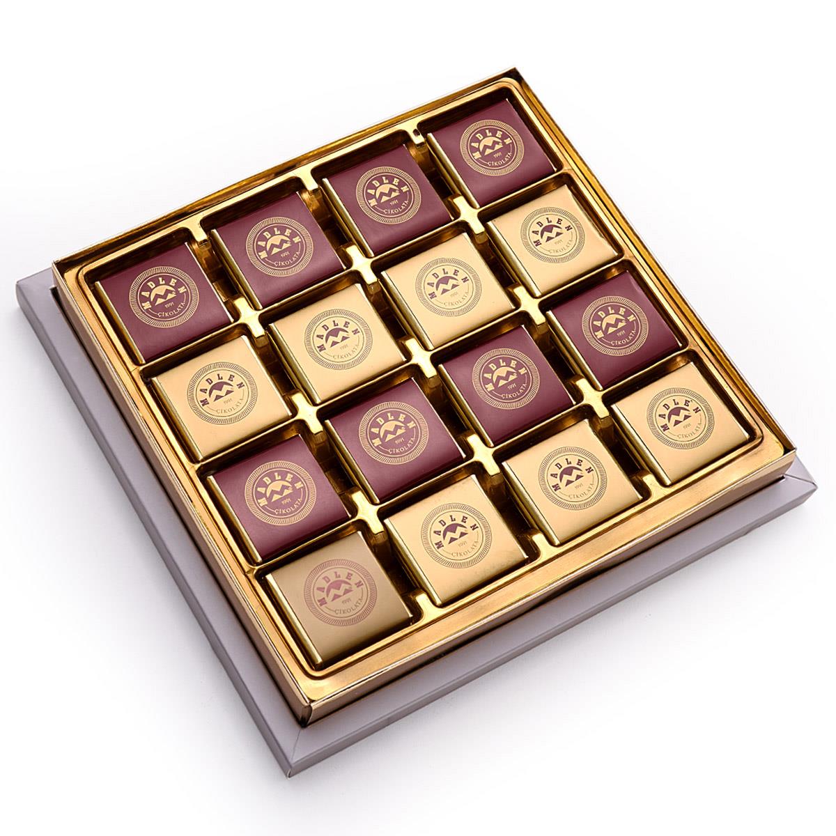 Sargılı Madlen Çikolata Hediye Kutu 500g