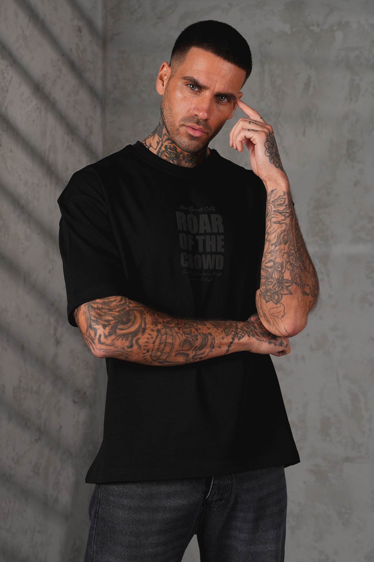 Kabartma Baskılı Oversize Tişört - black
