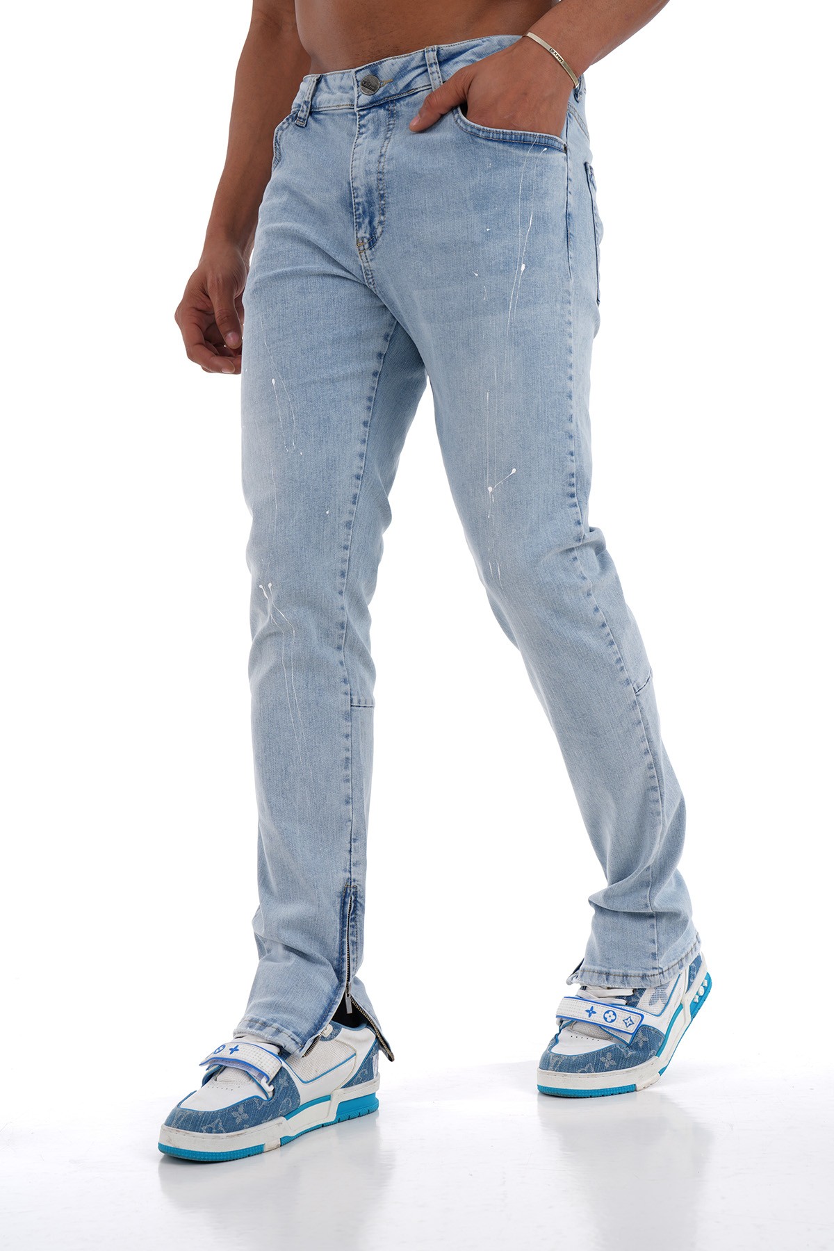 Regular Fit Zipped Jean