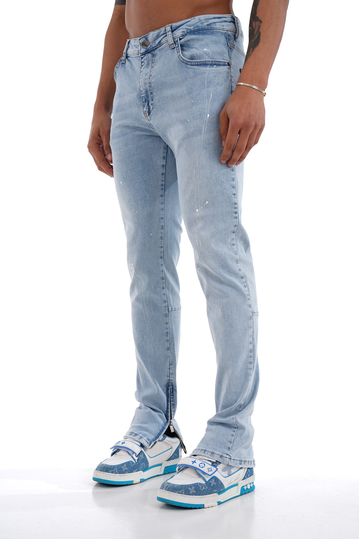 Regular Fit Zipped Jean