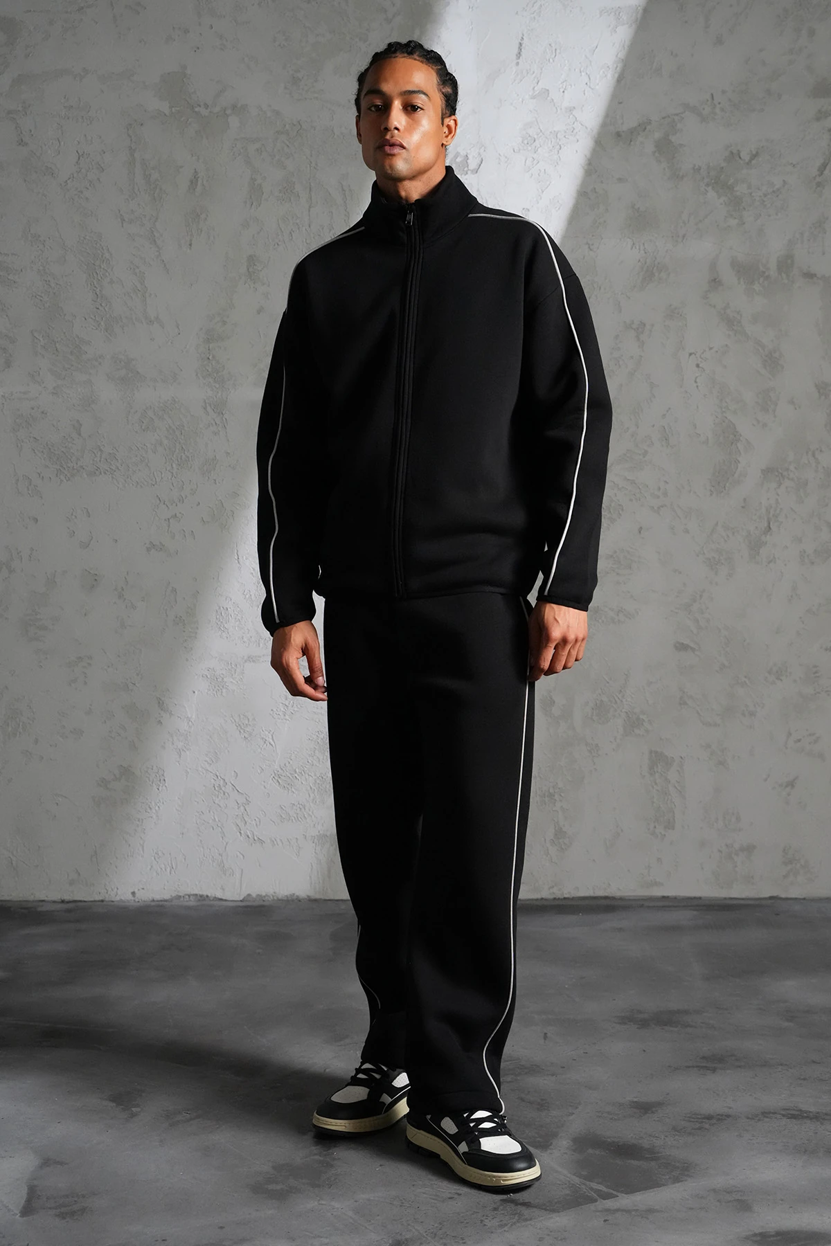 Şerit Detaylı  Eşofman Takım