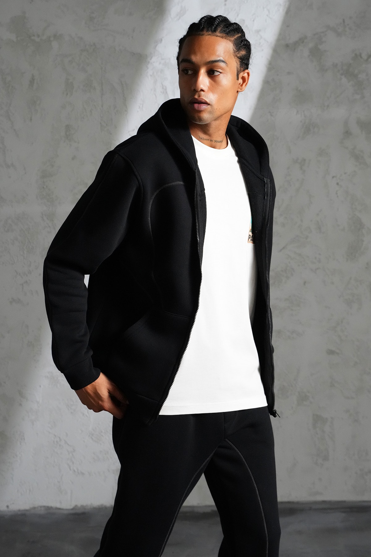 Şerit Detaylı Kapüşonlu Eşofman Takım