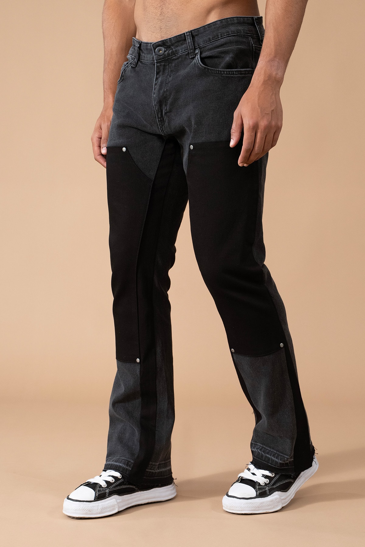 Contrast Transition Flare Jeans