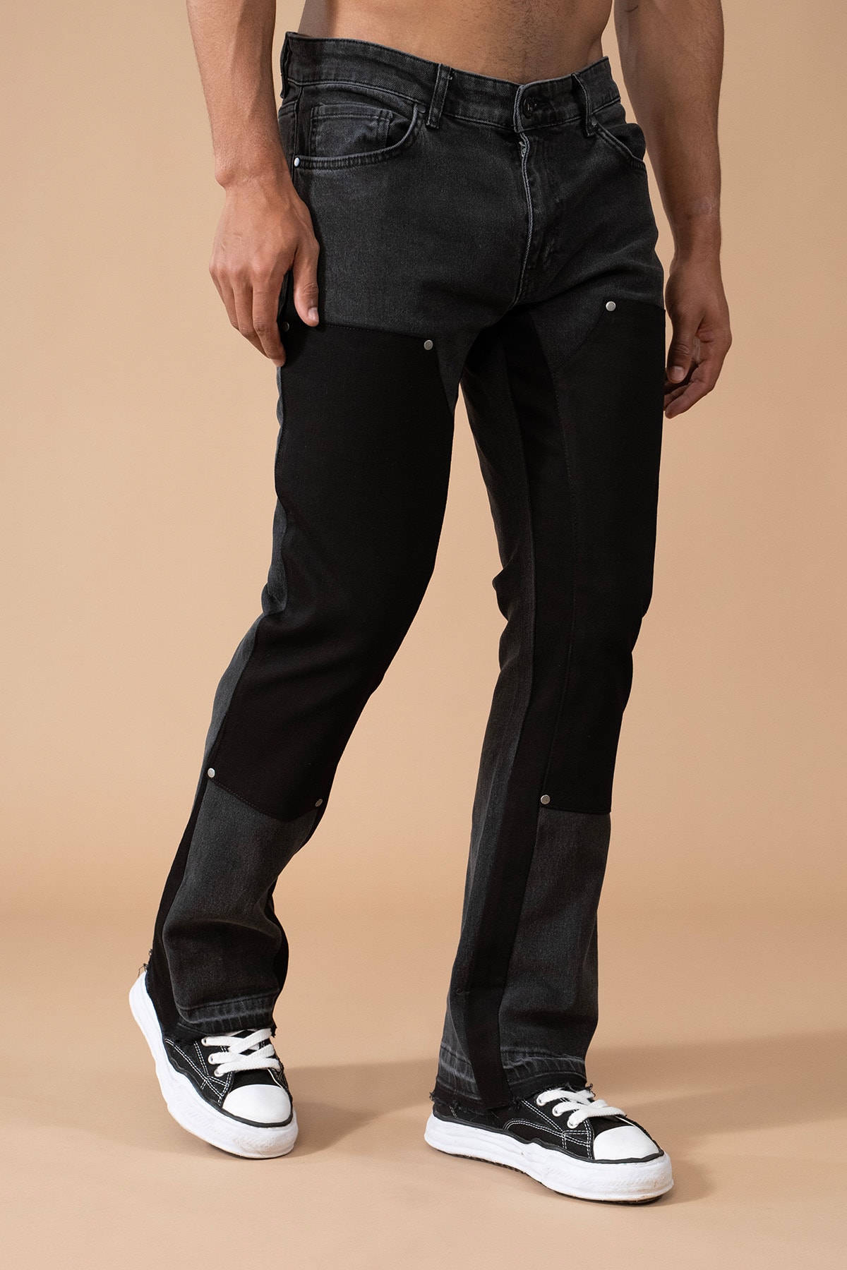 Contrast Transition Flare Jeans