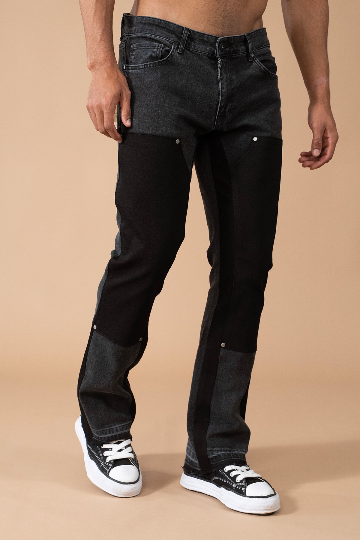 Contrast Transition Flare Jeans