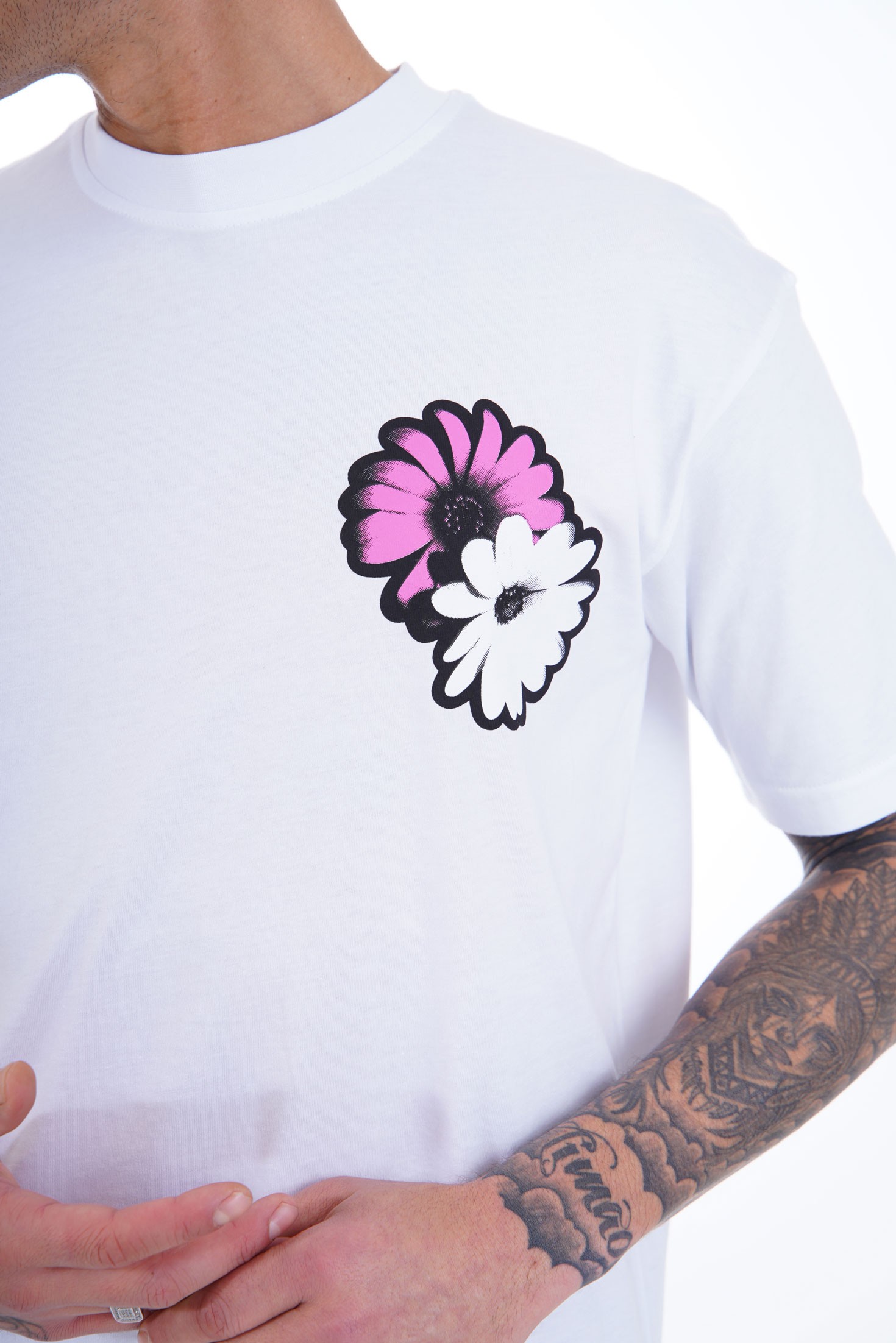 Pink and White Daisy Patterned T-Shirt