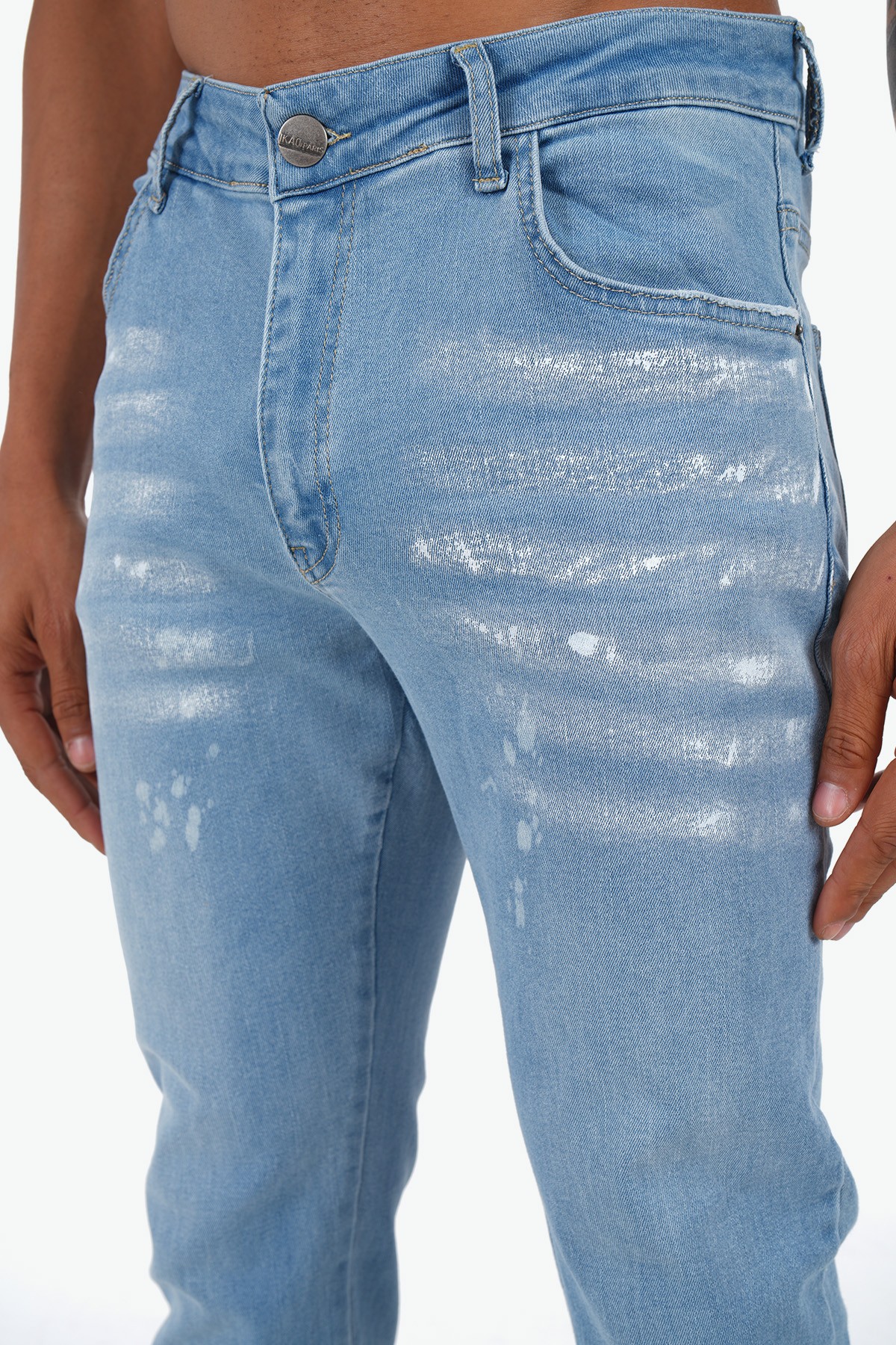 Regular Fit Zipped Jean