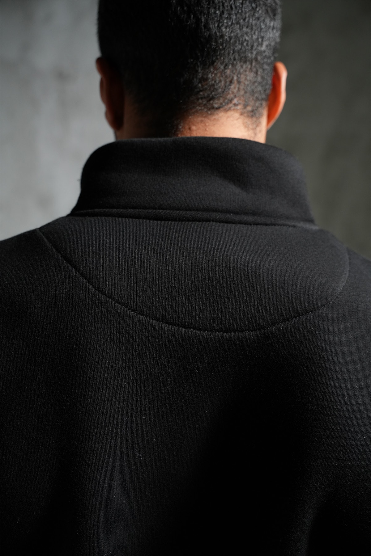 Saint Detaylı Yarım Fermuarlı Sweat