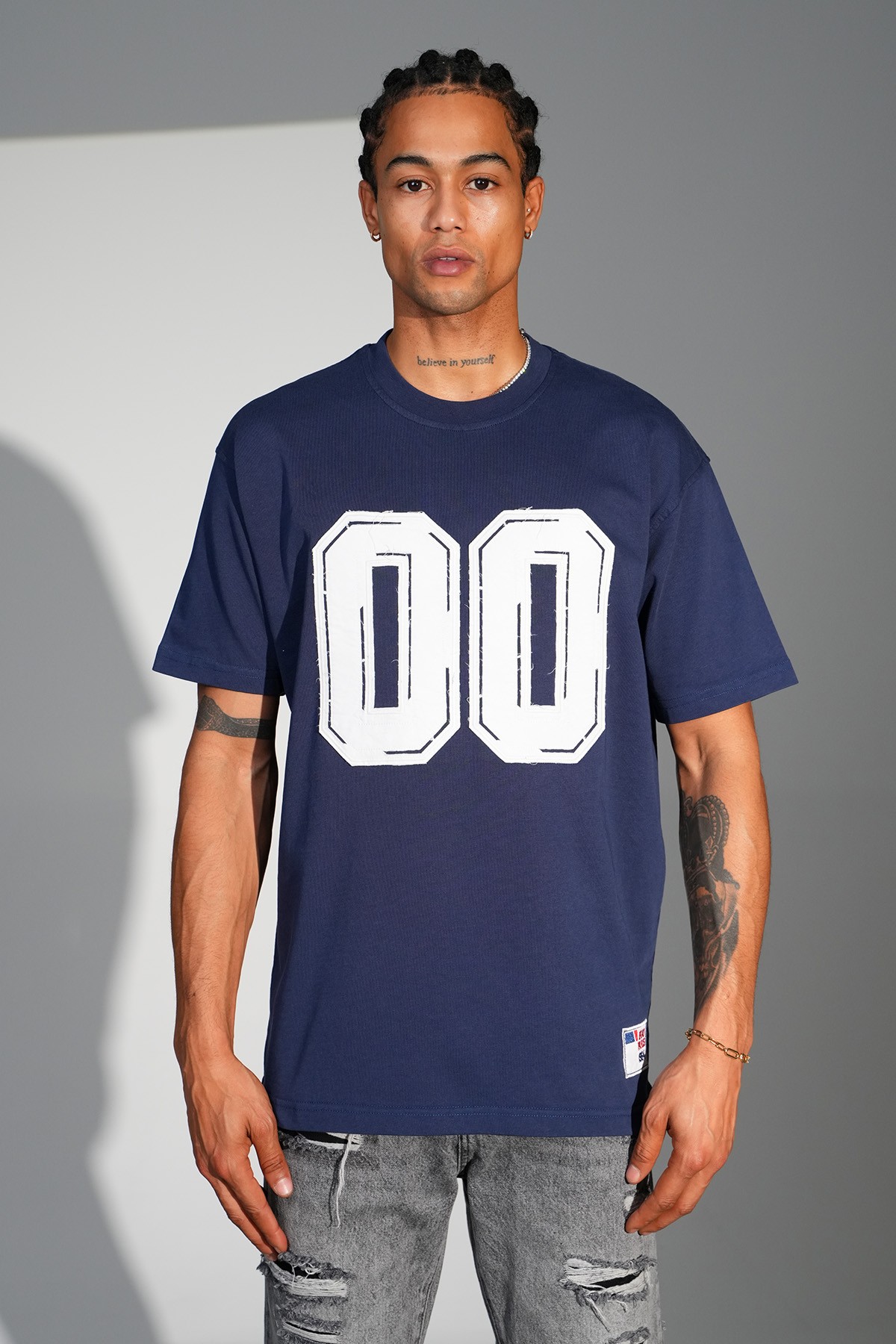 00 Nakışlı Oversize Tişört - Lacivert
