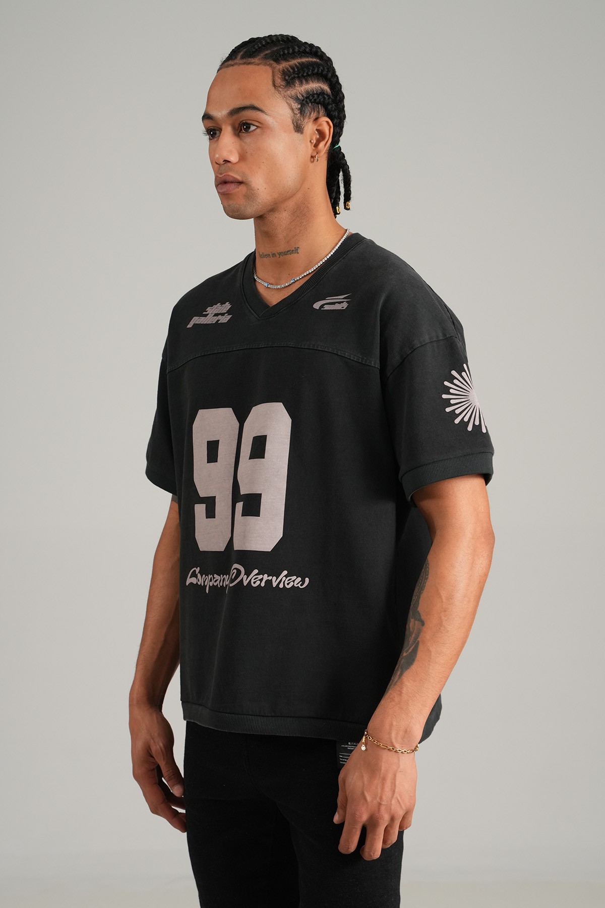 99 Baskılı V Yaka Oversize Tişört - anthracite