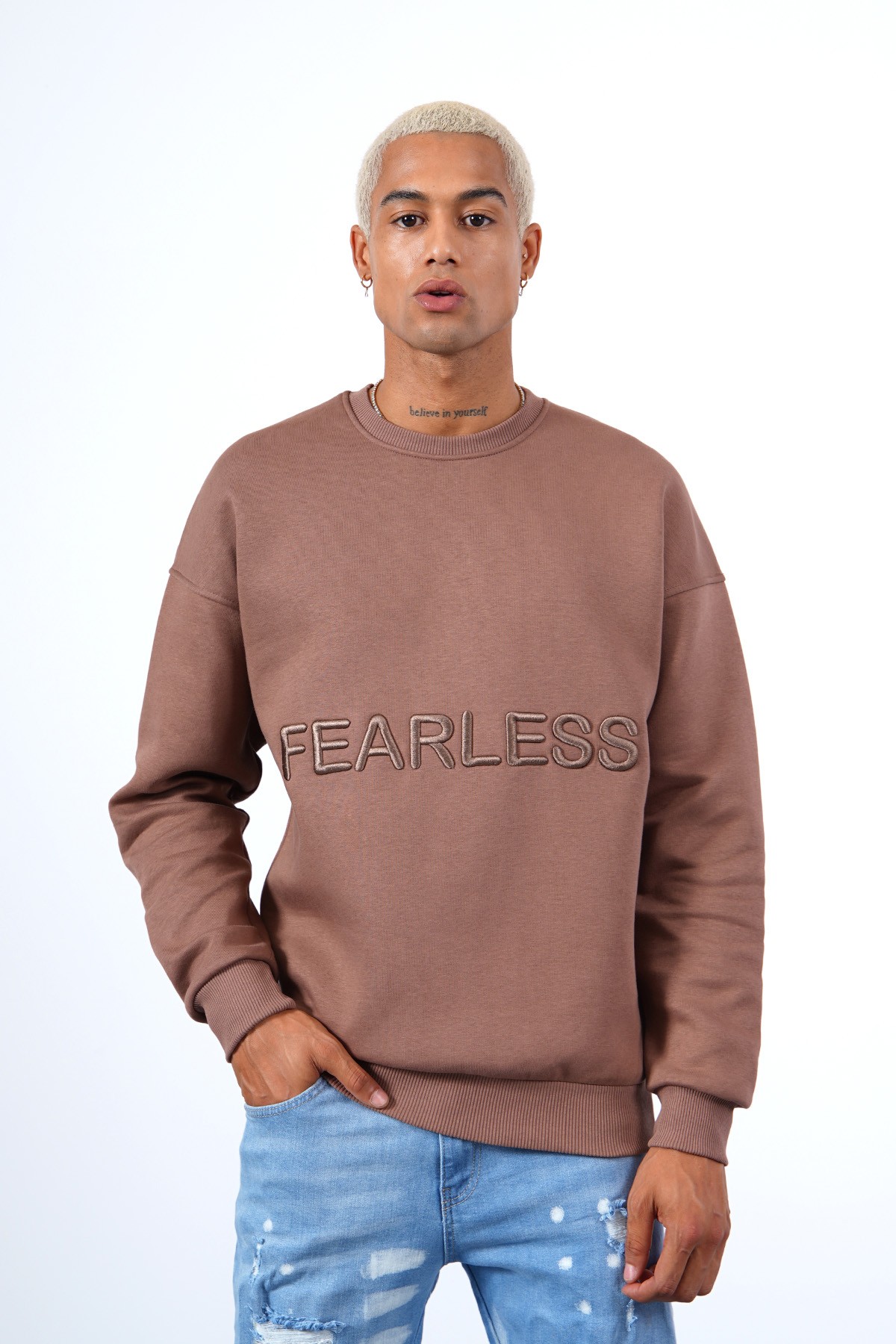 Fearless Embroidered Sweat - Brown