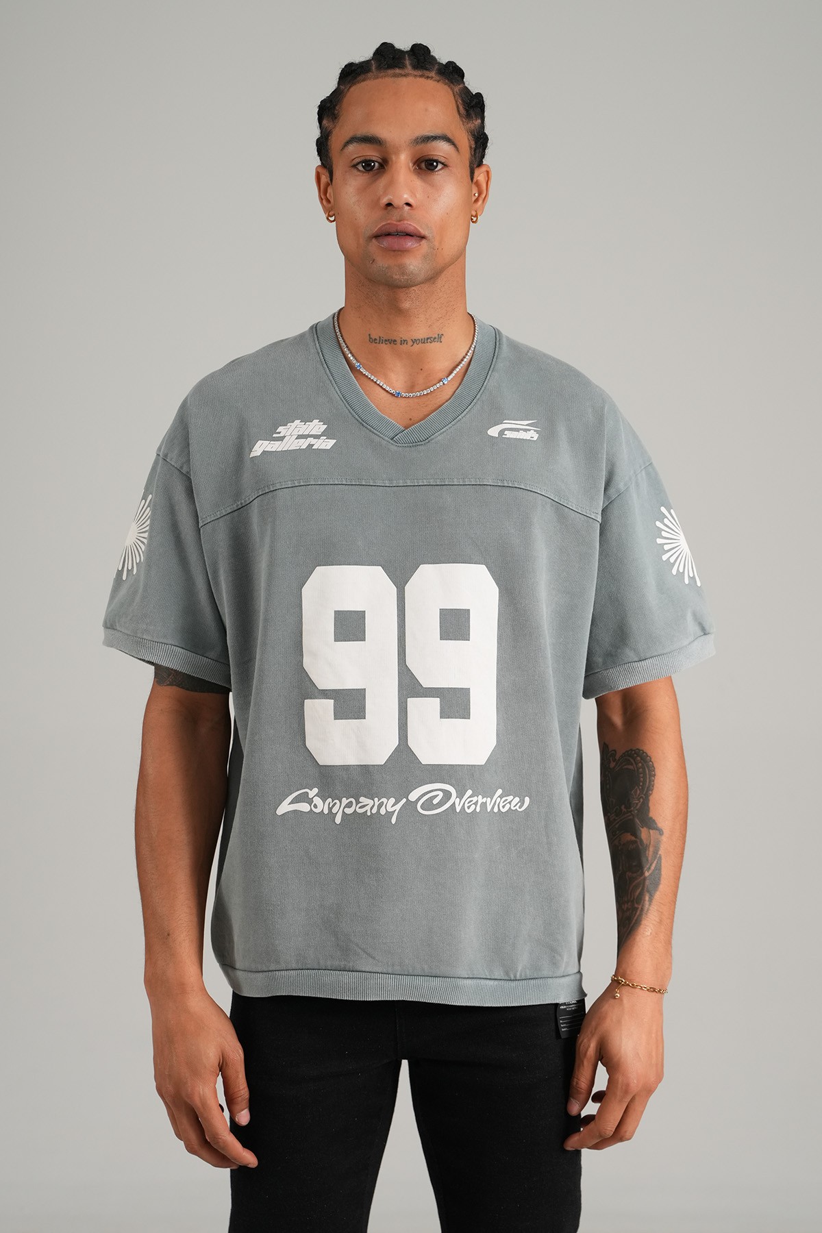 99 Baskılı V Yaka Oversize Tişört - Gri