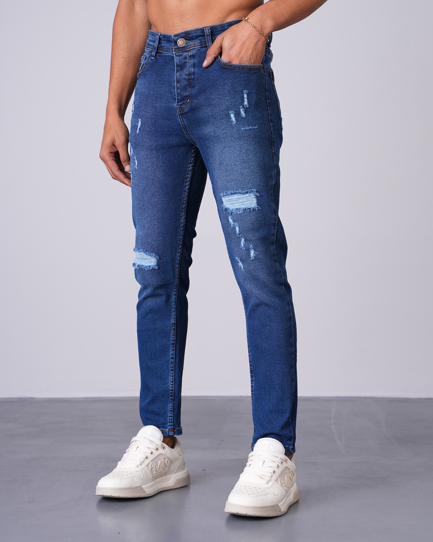 Pantalon coupe slim à jambe étroite