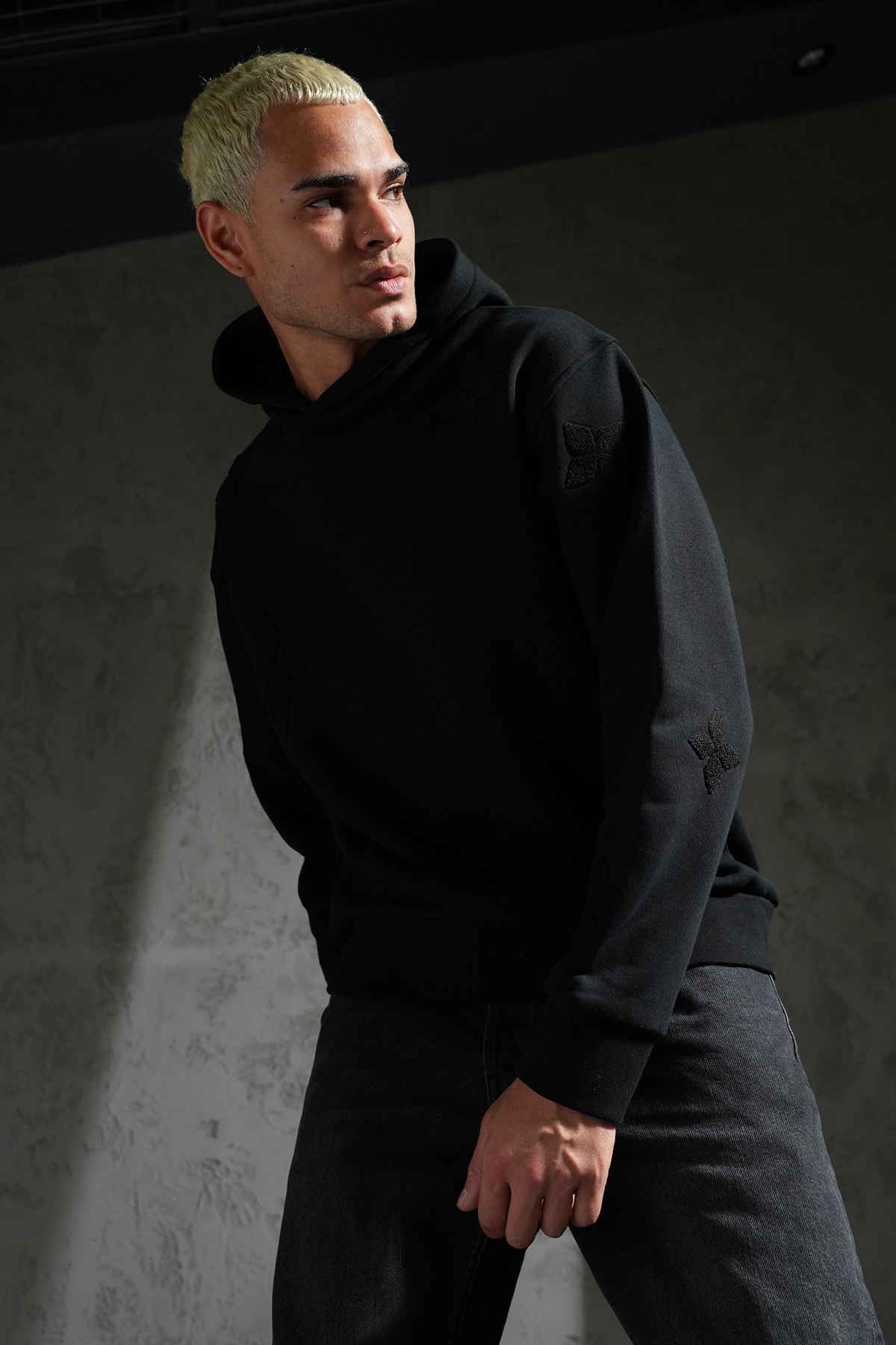 Yıldız  Desenli Kapüşonlu Sweatshirt