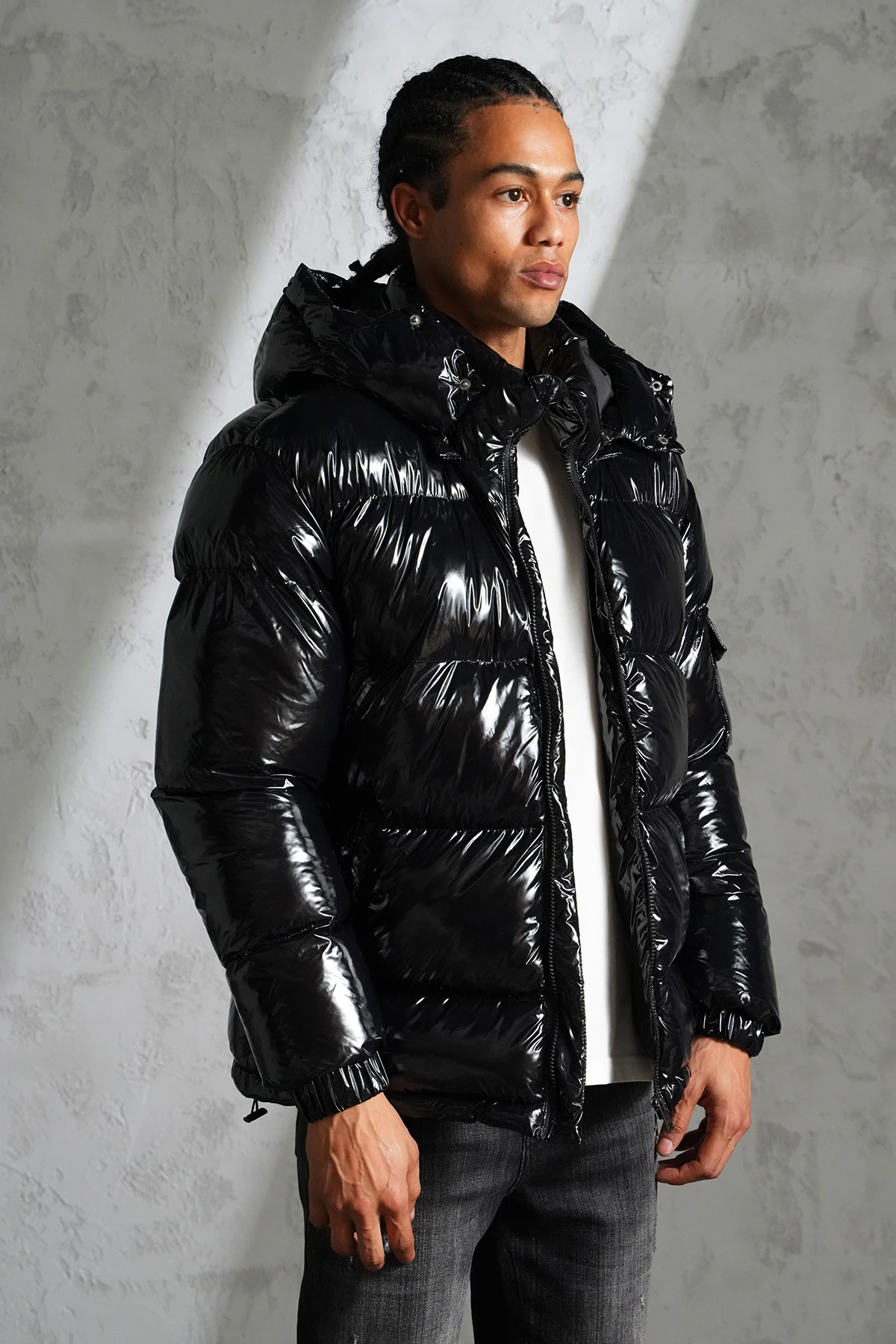 Kapüşonlu Parlak Şişme Mont