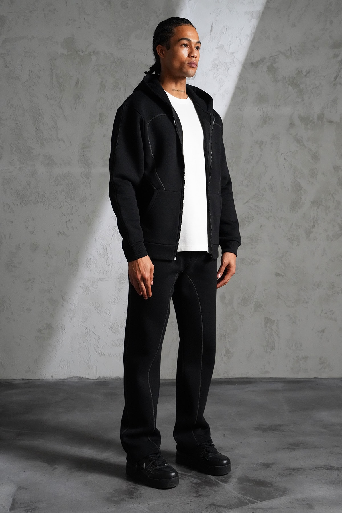 Şerit Detaylı Kapüşonlu Eşofman Takım