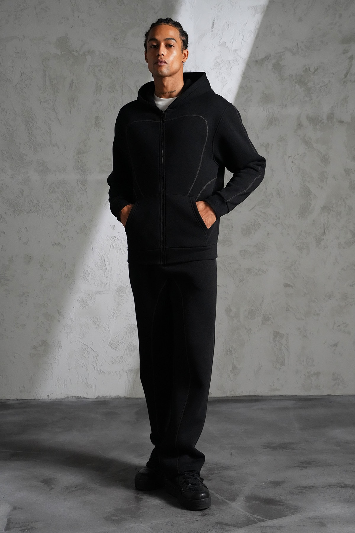 Şerit Detaylı Kapüşonlu Eşofman Takım