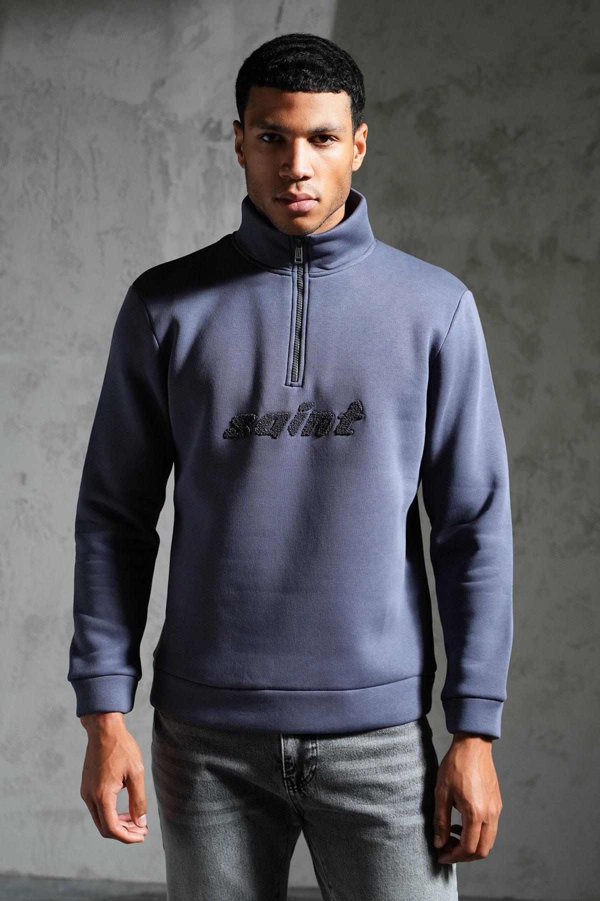 Saint Detaylı Yarım Fermuarlı Sweat - anthracite