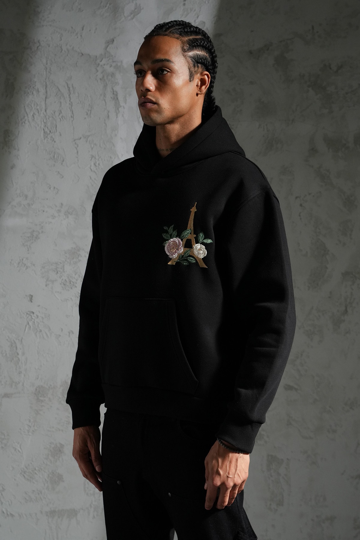 Eyfel ve Çiçek Detaylı Kapüşonlu Sweatshirt