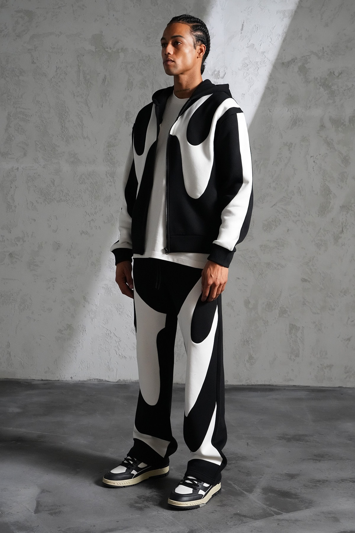 Renk Bloklu Kapüşonlu Eşofman Takım