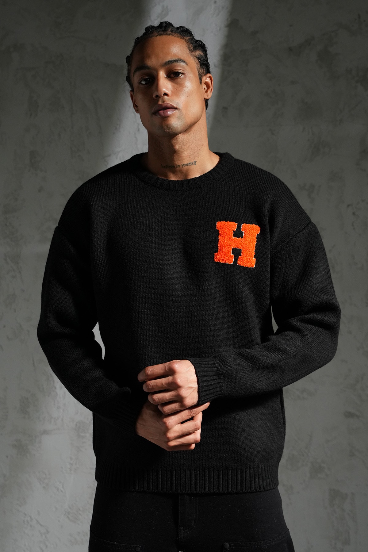 H Detailed Knitwear Sweater